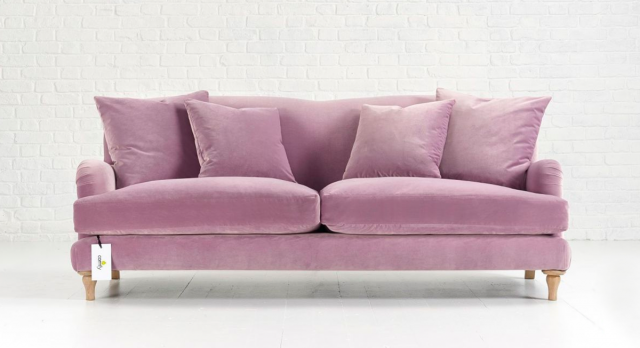 Annie Sofa: Distinctive Chesterfields USA